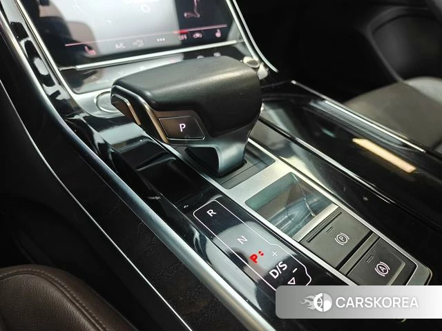Audi A8 id 4208913 из Китая 10