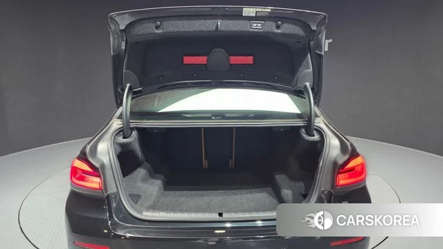 BMW 5 Series (G30) id 3818769 из Кореи 10