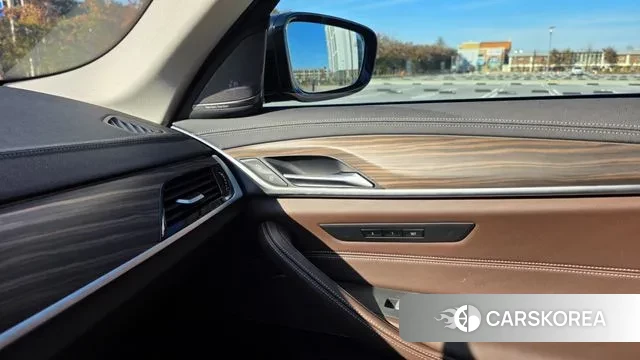 BMW 5 Series (G30) id 3550240 из Кореи 10