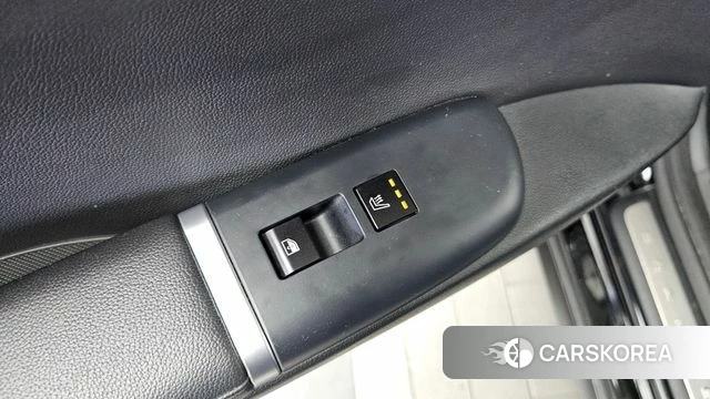Hyundai Grandeur (GN7) id 4624032 из Кореи 10