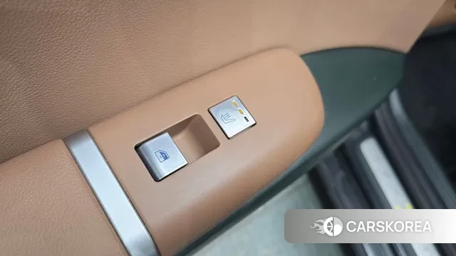 Hyundai Grandeur Hybrid (GN7) id 3079933 из Кореи 10