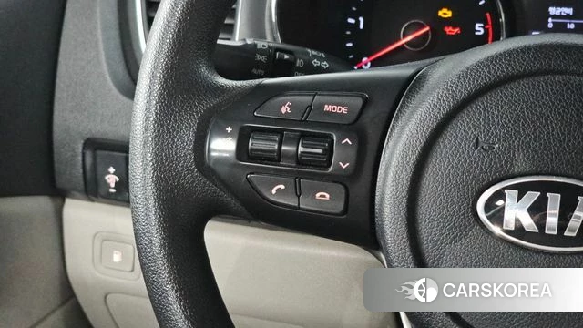 Kia The New Carnival id 4873335 из Кореи 10