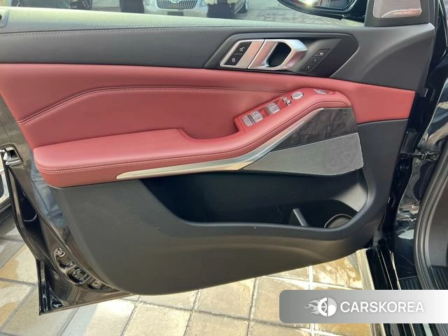 BMW X5 id 3908357 из Китая 10