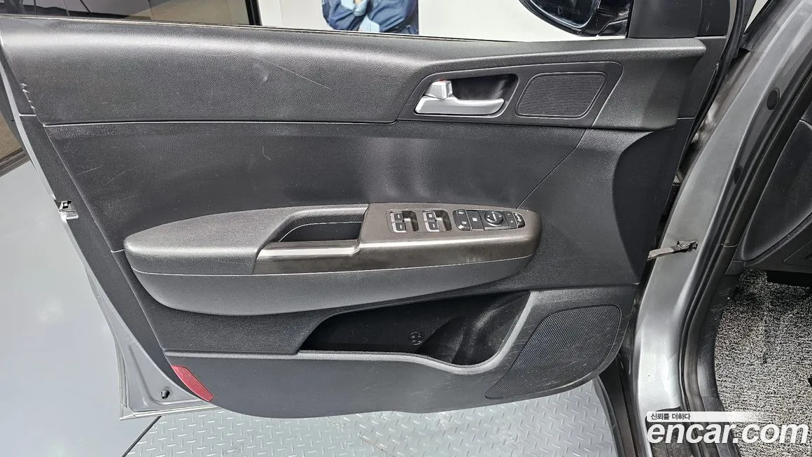 Kia Sportage The Bold id 2182291 из Кореи 10