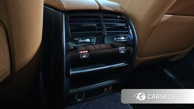 BMW 5 Series (G30) id 3916453 из Кореи 10