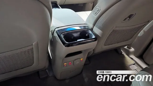 Kia The New Carnival id 2658771 из Кореи 10