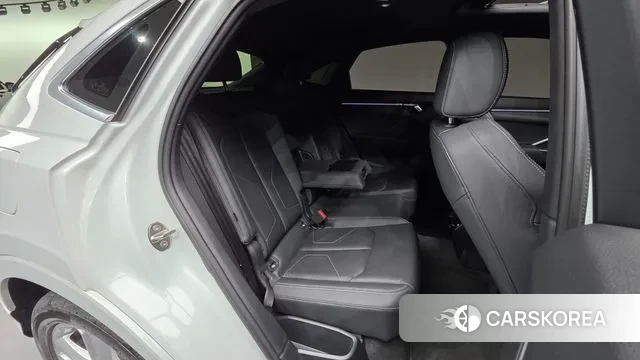 Audi Q3 (F3) id 3690261 из Кореи 10