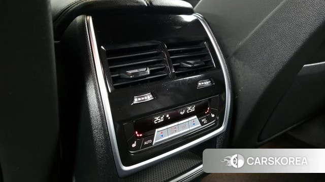 BMW X6 (G06) id 3839432 из Кореи 10