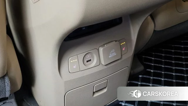 Kia The New Carnival id 4703521 из Кореи 10