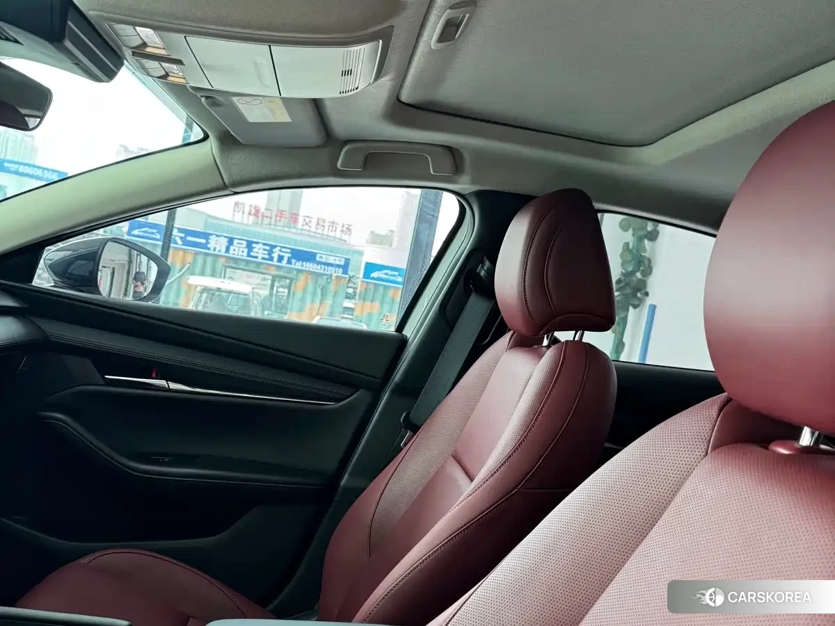 Mazda 3 id 4644424 из Китая 10