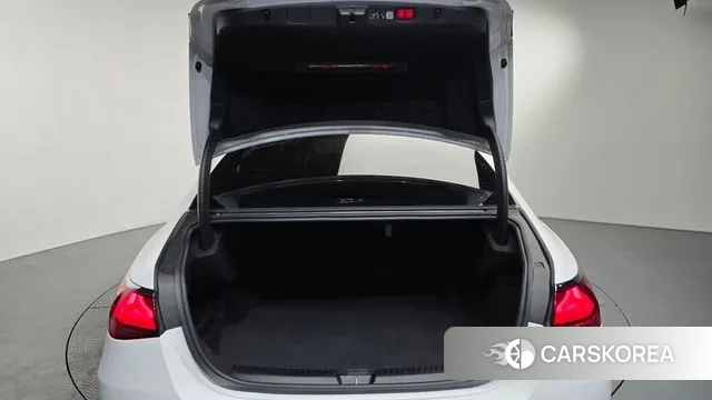 Mercedes-Benz E-Class W214 id 3571505 из Кореи 10