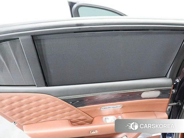Genesis G90 (RS4) id 4630898 из Кореи 10
