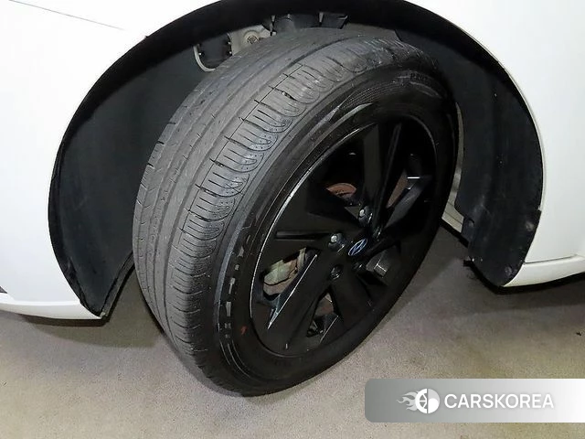 Hyundai Avante (CN7) id 4900085 из Кореи 10