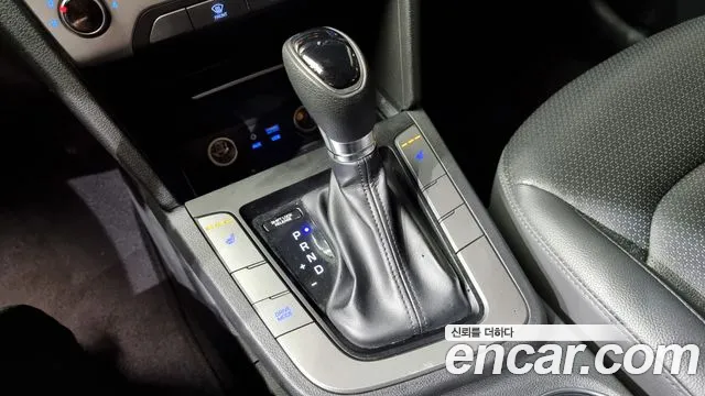 Hyundai Avante AD id 2657918 из Кореи 10