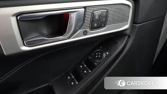 Ford Explorer 6th Generation id 3718215 из Кореи 10