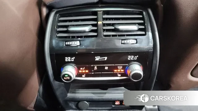 BMW 5 Series (G30) id 3395919 из Кореи 10