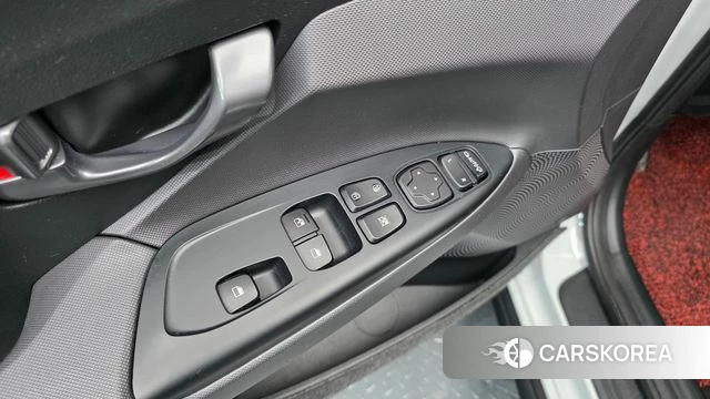 Hyundai Veloster (JS) id 4520733 из Кореи 10