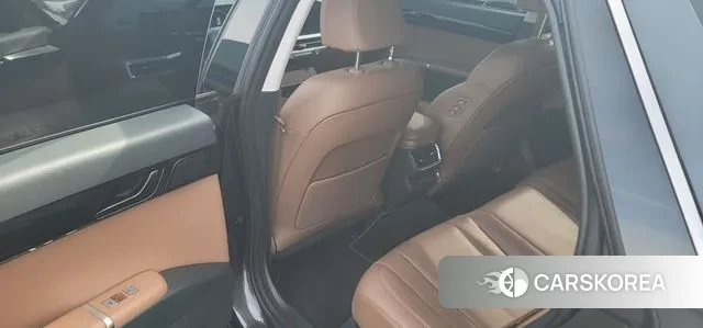 Hyundai Grandeur (GN7) id 3645141 из Кореи 10