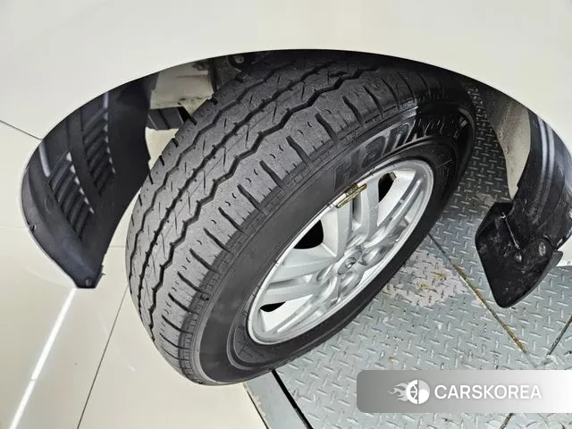 Hyundai The New Grand Starex id 3313499 из Кореи 10