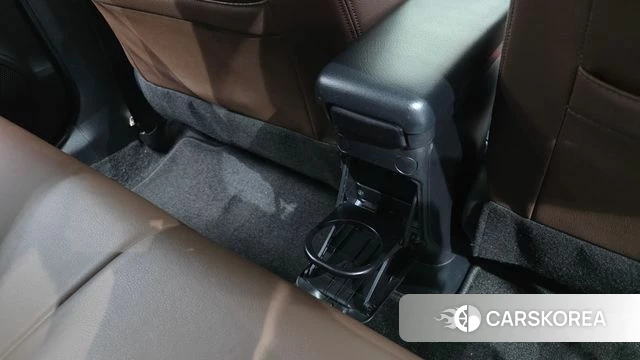 Toyota Prius C id 4464799 из Кореи 10