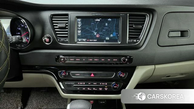 Kia The New Carnival id 3828502 из Кореи 10