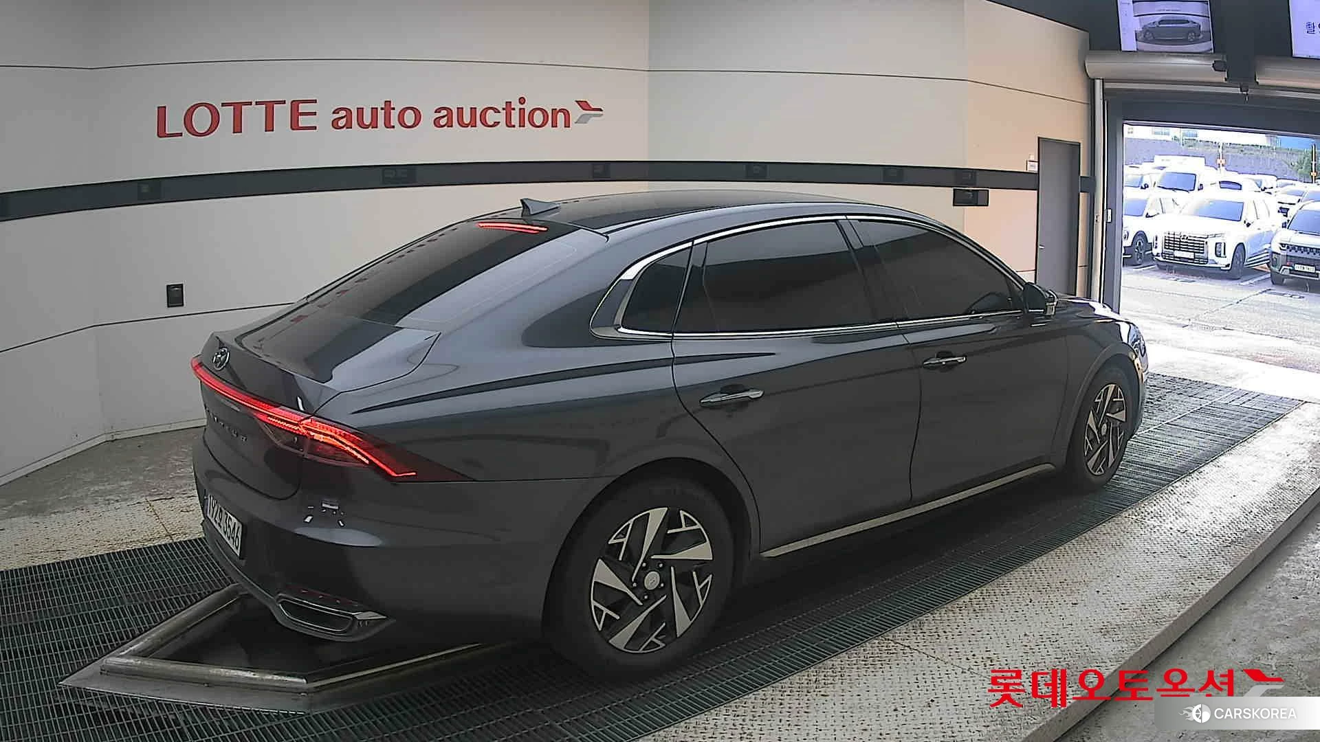 Hyundai Grandeur Hybrid id 4909256 из Кореи 10