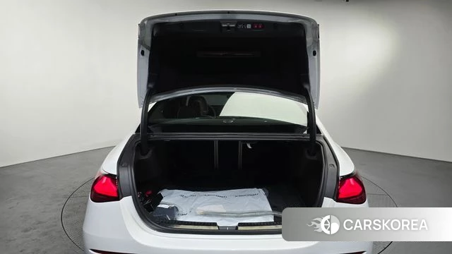 Mercedes-Benz E-Class W214 id 4539955 из Кореи 10