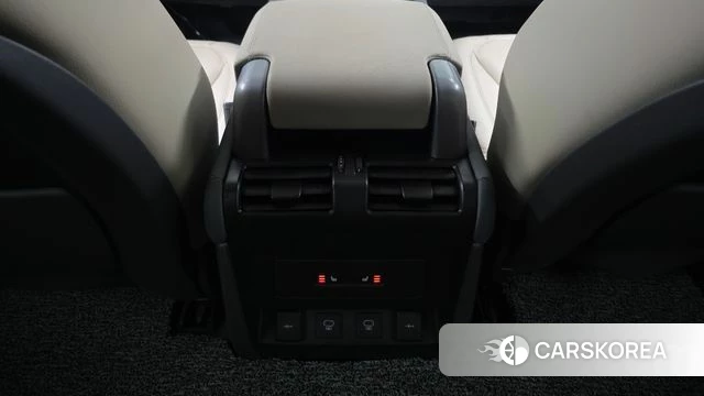 Land Rover Defender (L663) id 4624898 из Кореи 10