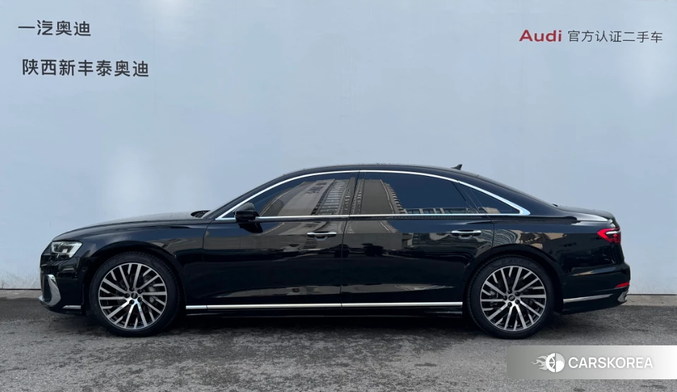 Audi A8 id 4479324 из Китая 10