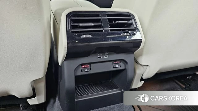 BMW 5 Series (G60) id 4493622 из Кореи 10