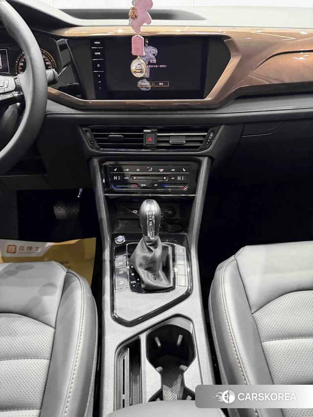 Volkswagen Tuyue id 4333463 из Китая 10