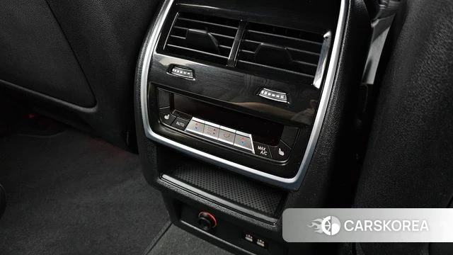 BMW X7 (G07) id 4584228 из Кореи 10
