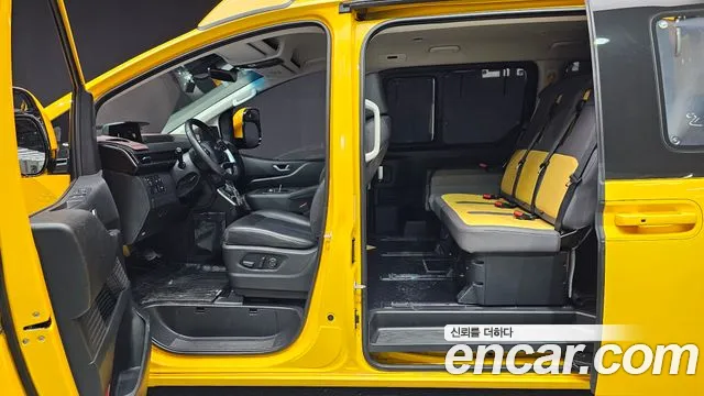 Hyundai Staria id 2324777 из Кореи 10