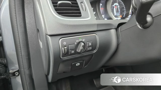 Volvo S60 id 3845761 из Кореи 10