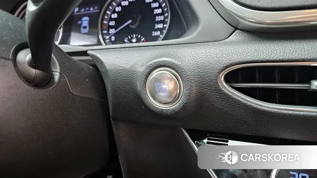 Hyundai Sonata (DN8) id 3514242 из Кореи 10