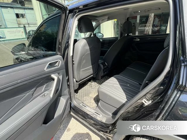 Volkswagen Tiguan L id 4300920 из Китая 10