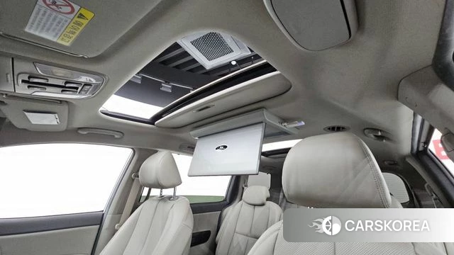 Kia All New Carnival id 4357013 из Кореи 10