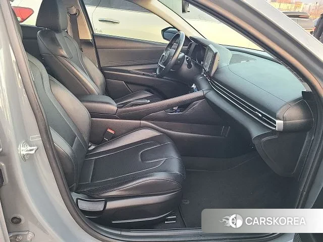 Hyundai Avante (CN7) id 3488796 из Кореи 10