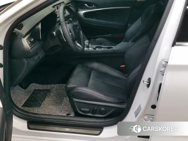 Genesis The New G70 id 2925098 из Кореи 10