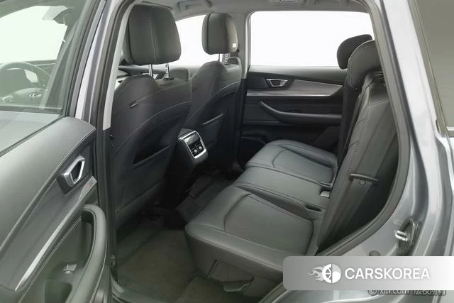 Chery Tiggo 8 id 4211298 из Китая 10