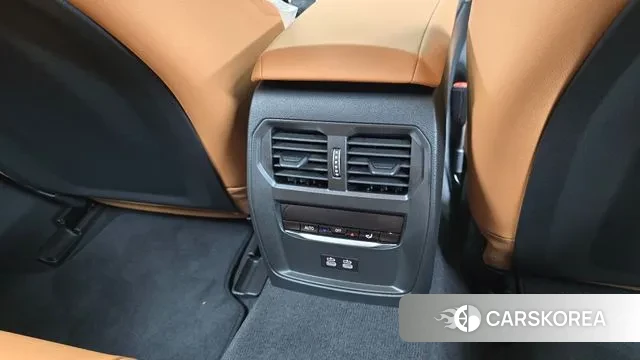 BMW i4 id 3359302 из Кореи 10