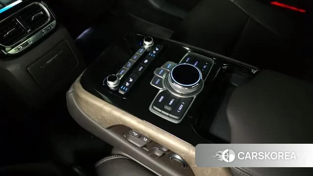 Genesis G90 id 3661685 из Кореи 10