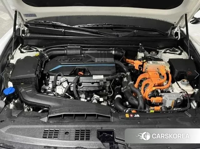 Hyundai Grandeur Hybrid (GN7) id 3619439 из Кореи 10