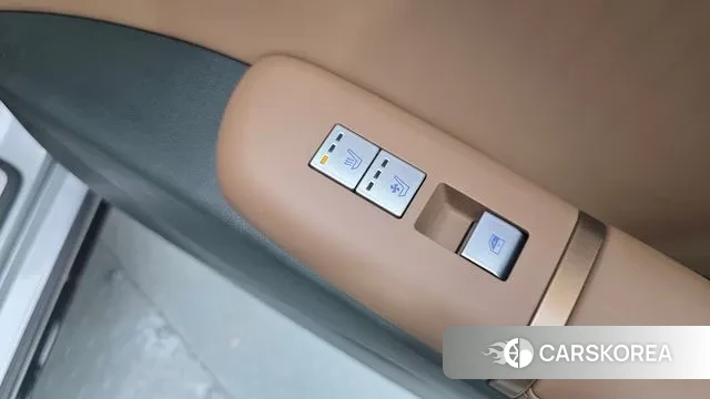 Hyundai Grandeur (GN7) id 3571426 из Кореи 10