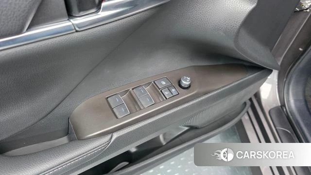 Toyota Camry (XV70) id 4487920 из Кореи 10
