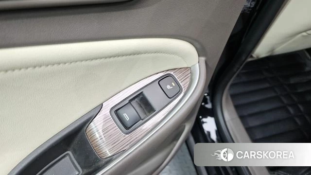 Chevrolet (GM Daewoo) The New Malibu id 3942762 из Кореи 10