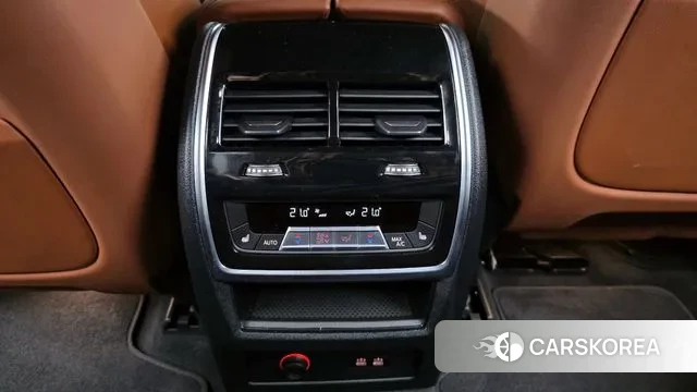 BMW X7 (G07) id 2974379 из Кореи 10