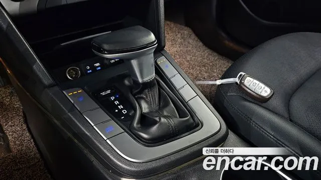 Hyundai Avante AD id 2690796 из Кореи 10