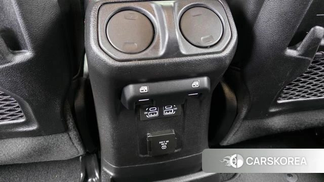 Jeep Wrangler (JL) id 4594380 из Кореи 10