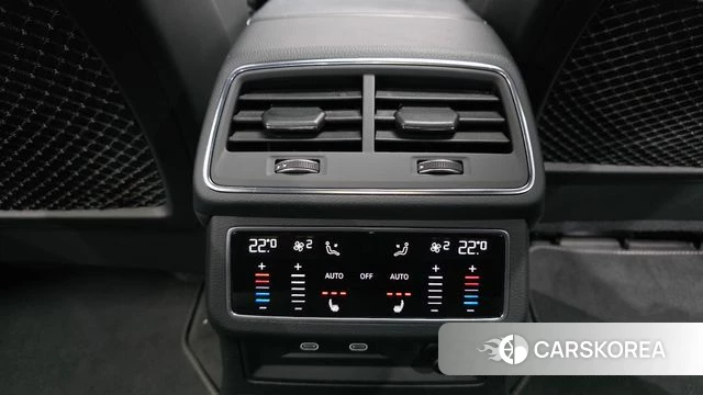 Audi A7 (4K) id 4706859 из Кореи 10